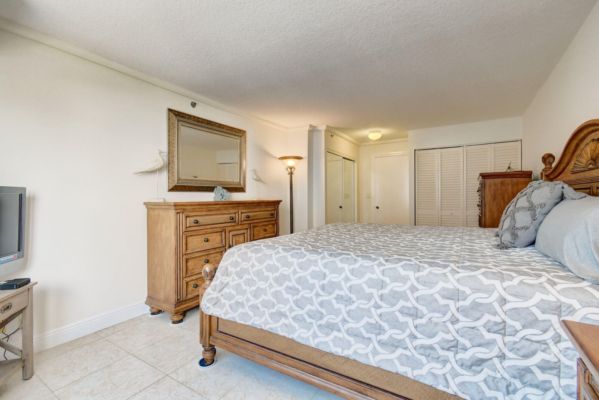 3221 S Ocean Boulevard, Unit 704, Highland Beach, FL 33487 Photo