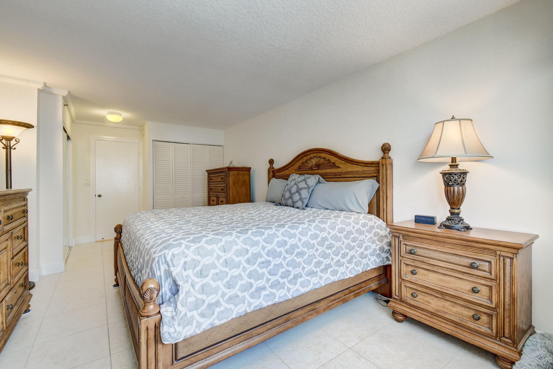 3221 S Ocean Boulevard, Unit 704, Highland Beach, FL 33487 Photo