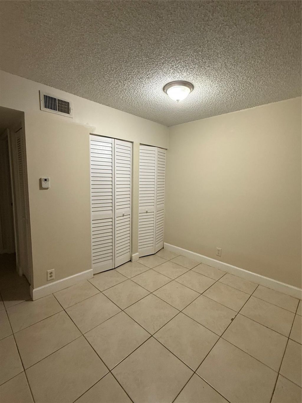 10773 Cleary Boulevard, Unit 110, Plantation, FL 33324 Photo