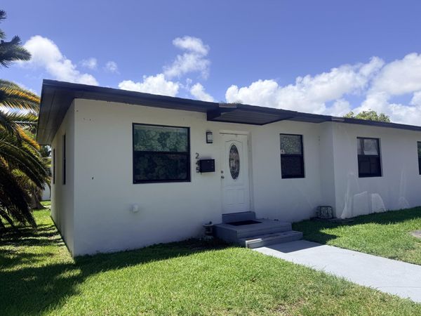 245 NE 1ST Terrace, Unit 245, Dania Beach, FL 33004
