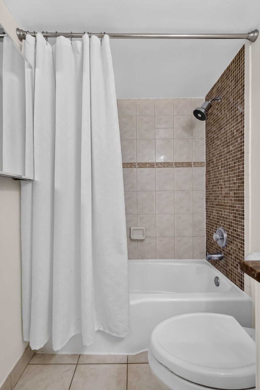 1501 S Flagler Drive, Unit 4B, West Palm Beach, FL 33401 Photo
