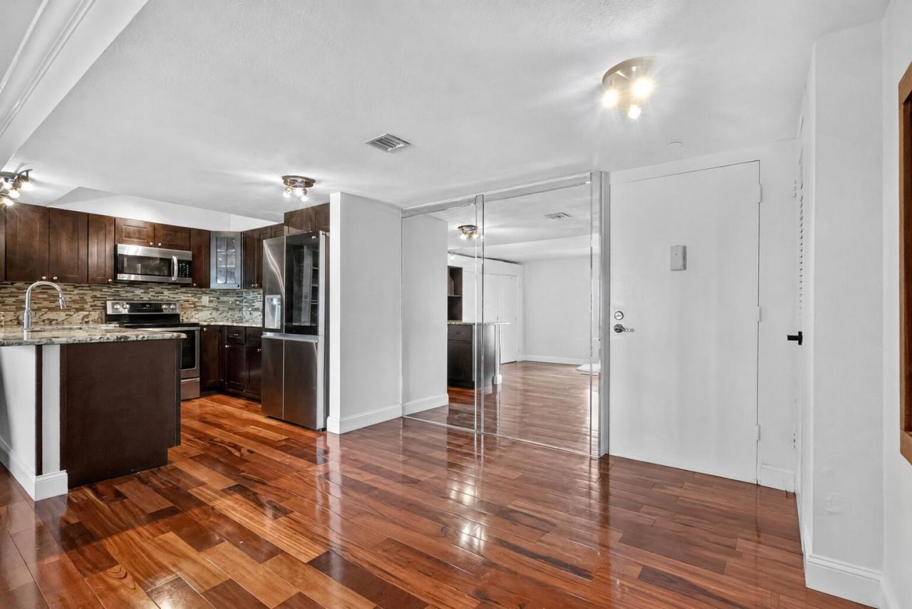 1501 S Flagler Drive, Unit 4B, West Palm Beach, FL 33401 Photo