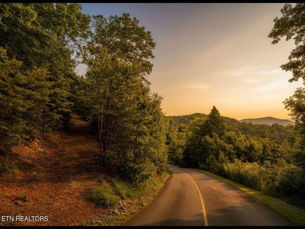 Lot 127E Settlers View Lane, Sevierville, TN 37862