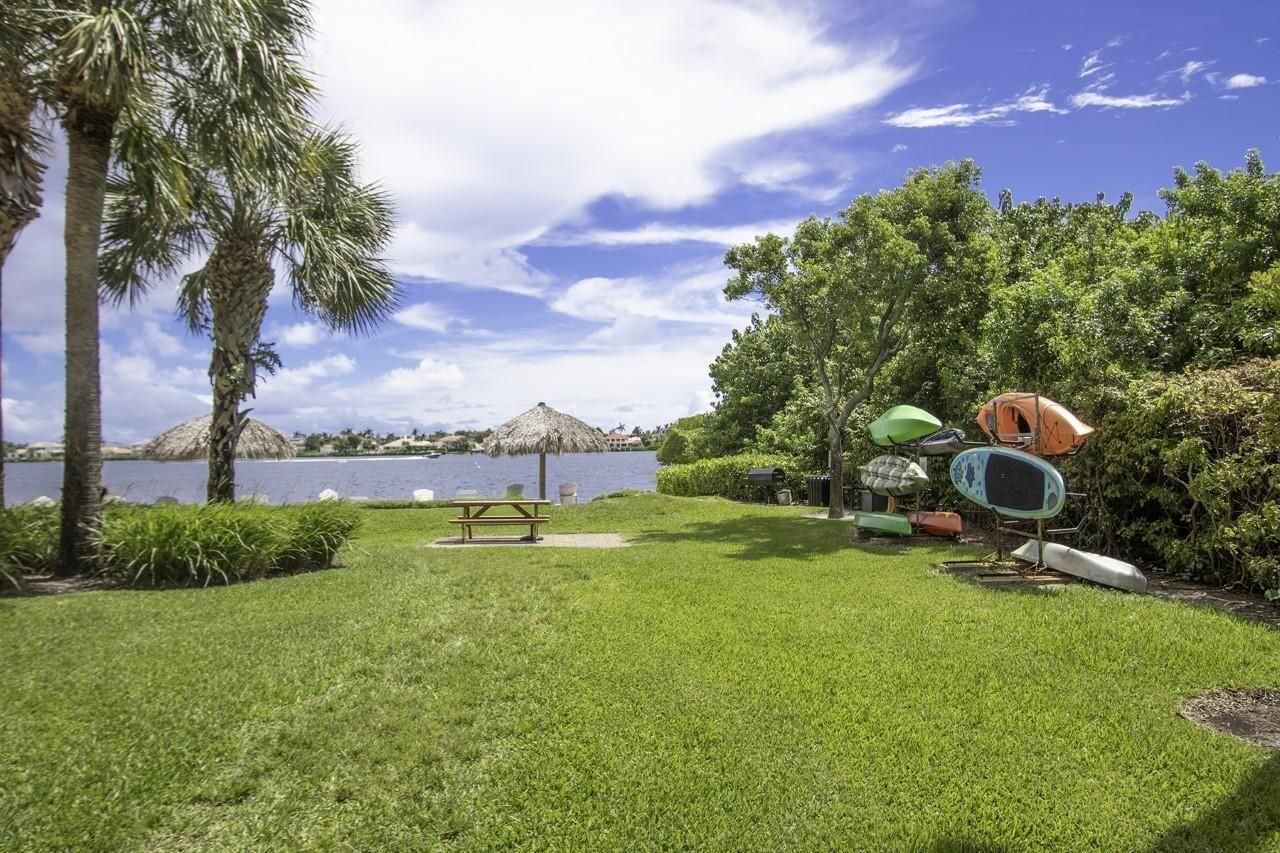 900 Scotia Drive, Unit 206, Hypoluxo, FL 33462 Photo