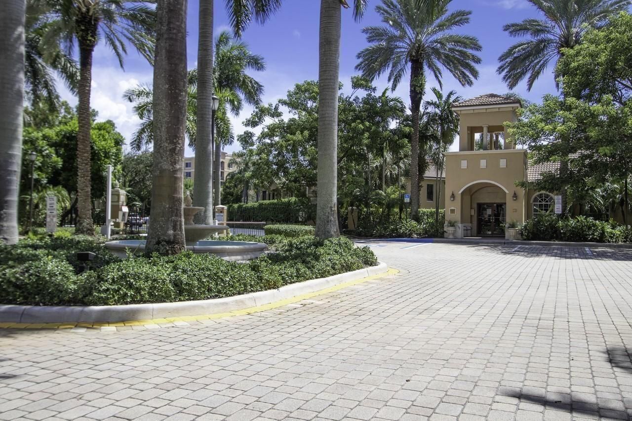 900 Scotia Drive, Unit 206, Hypoluxo, FL 33462 Photo
