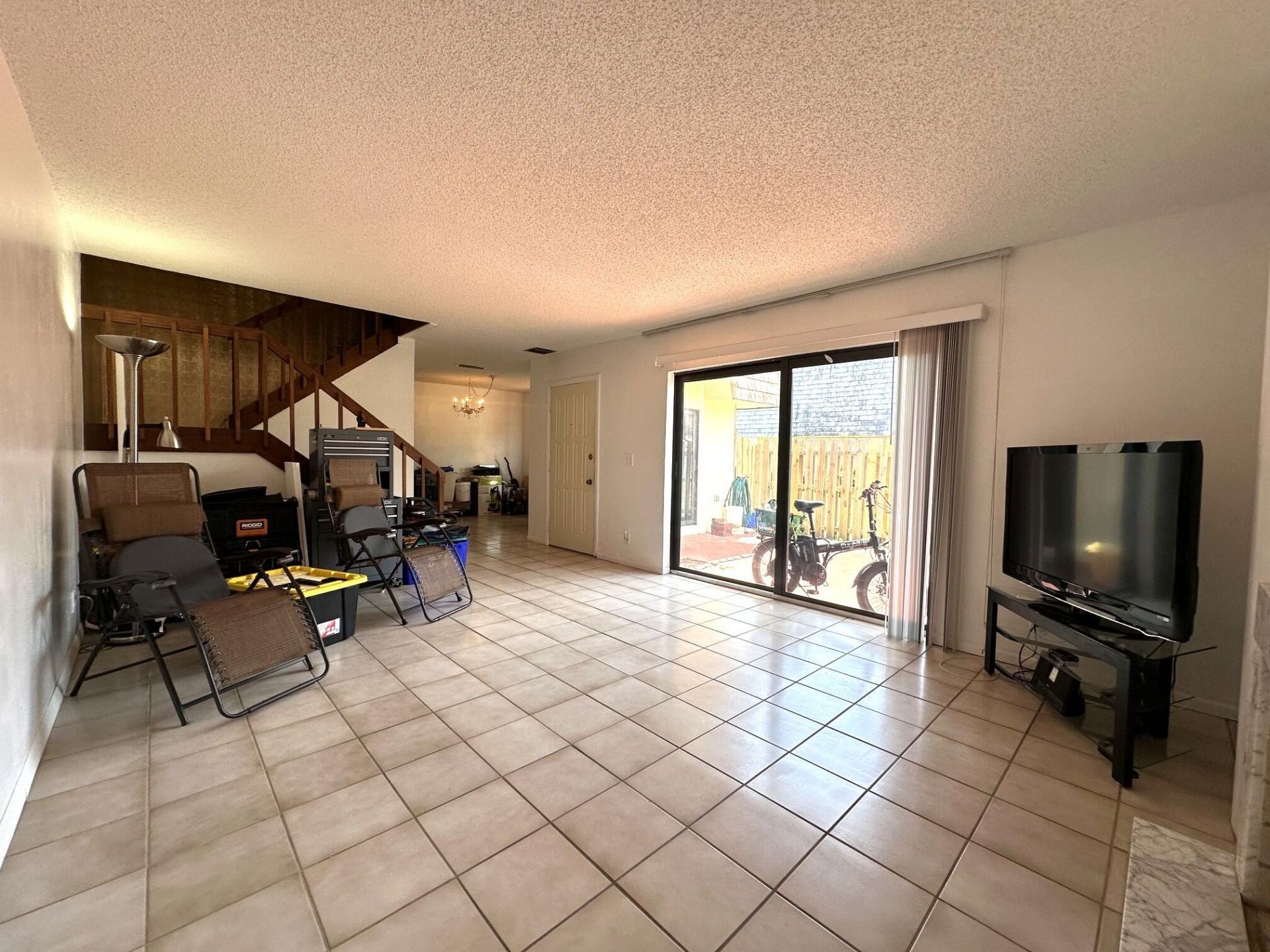 17 Lake Arbor Drive, Palm Springs, FL 33461 Photo