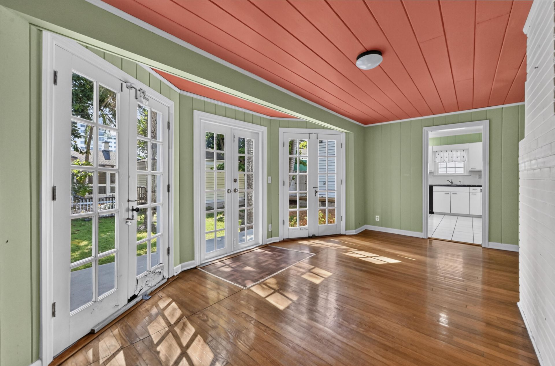 53 Palm Square, Delray Beach, FL 33483 Photo