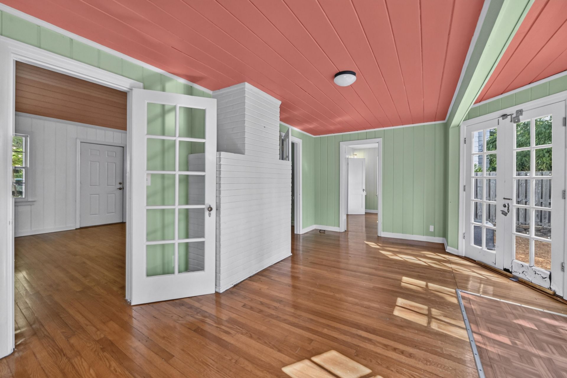 53 Palm Square, Delray Beach, FL 33483 Photo