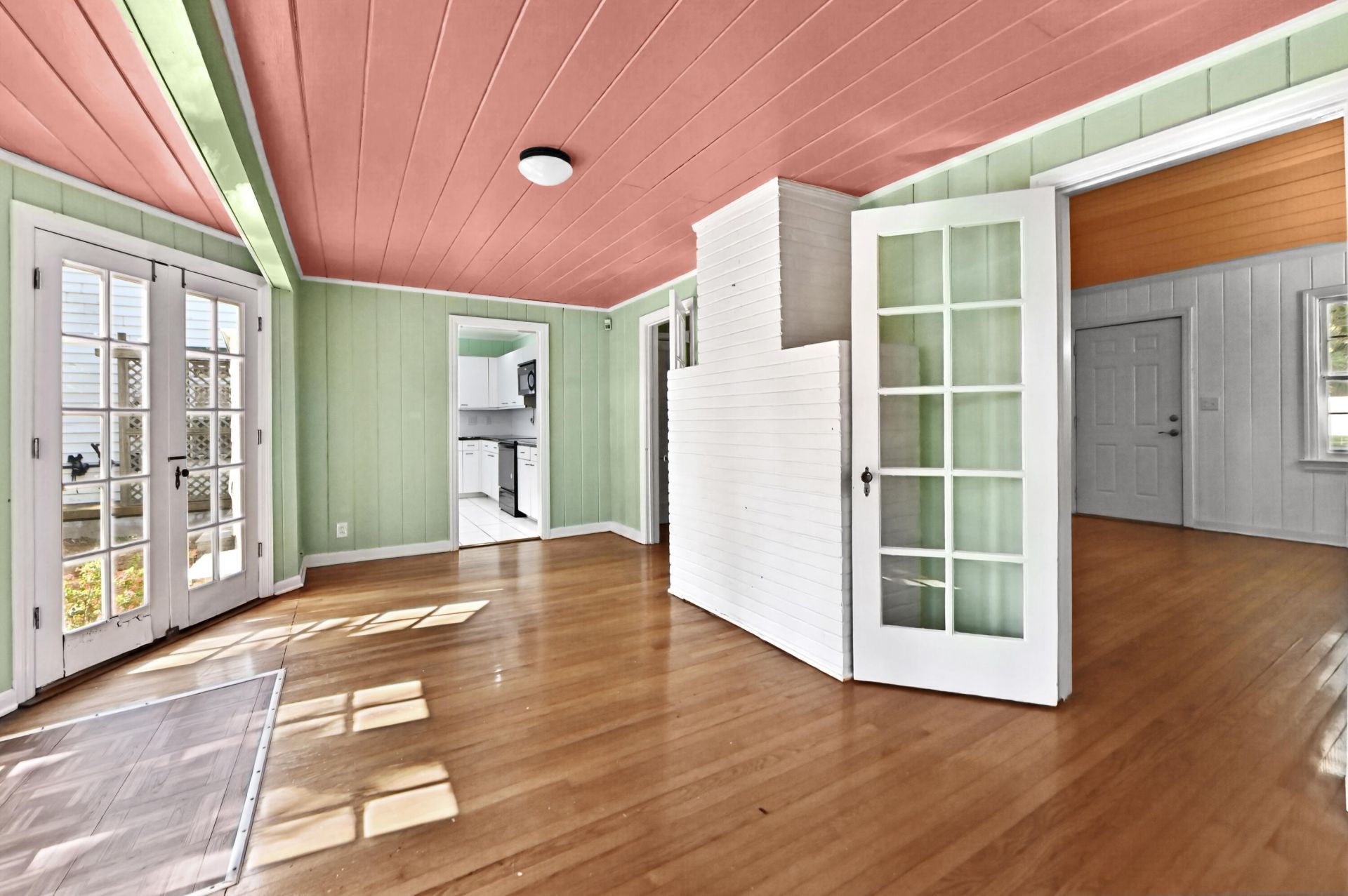 53 Palm Square, Delray Beach, FL 33483 Photo