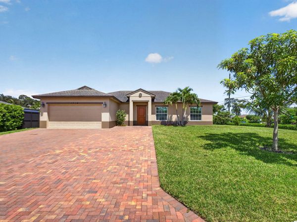 1016 CHERYL Road, Haverhill, FL 33417