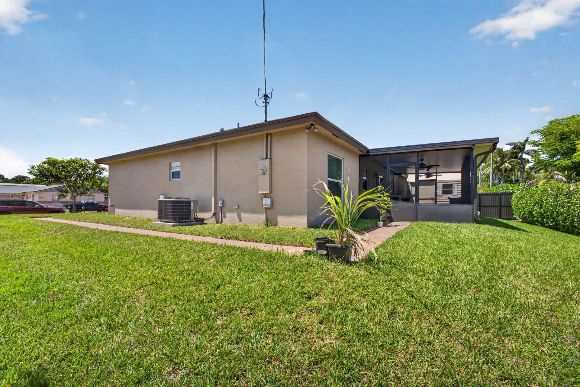 1016 Cheryl Road, Haverhill, FL 33417 Photo