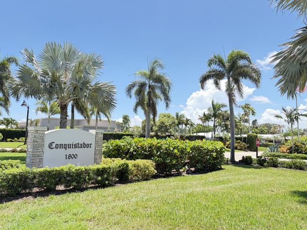 1800 SE Saint Lucie Boulevard, Unit 9-305, Stuart, FL 34996
