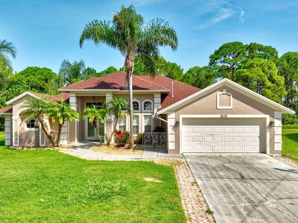 6119 NW GAUSE Avenue, Port St. Lucie, FL 34986
