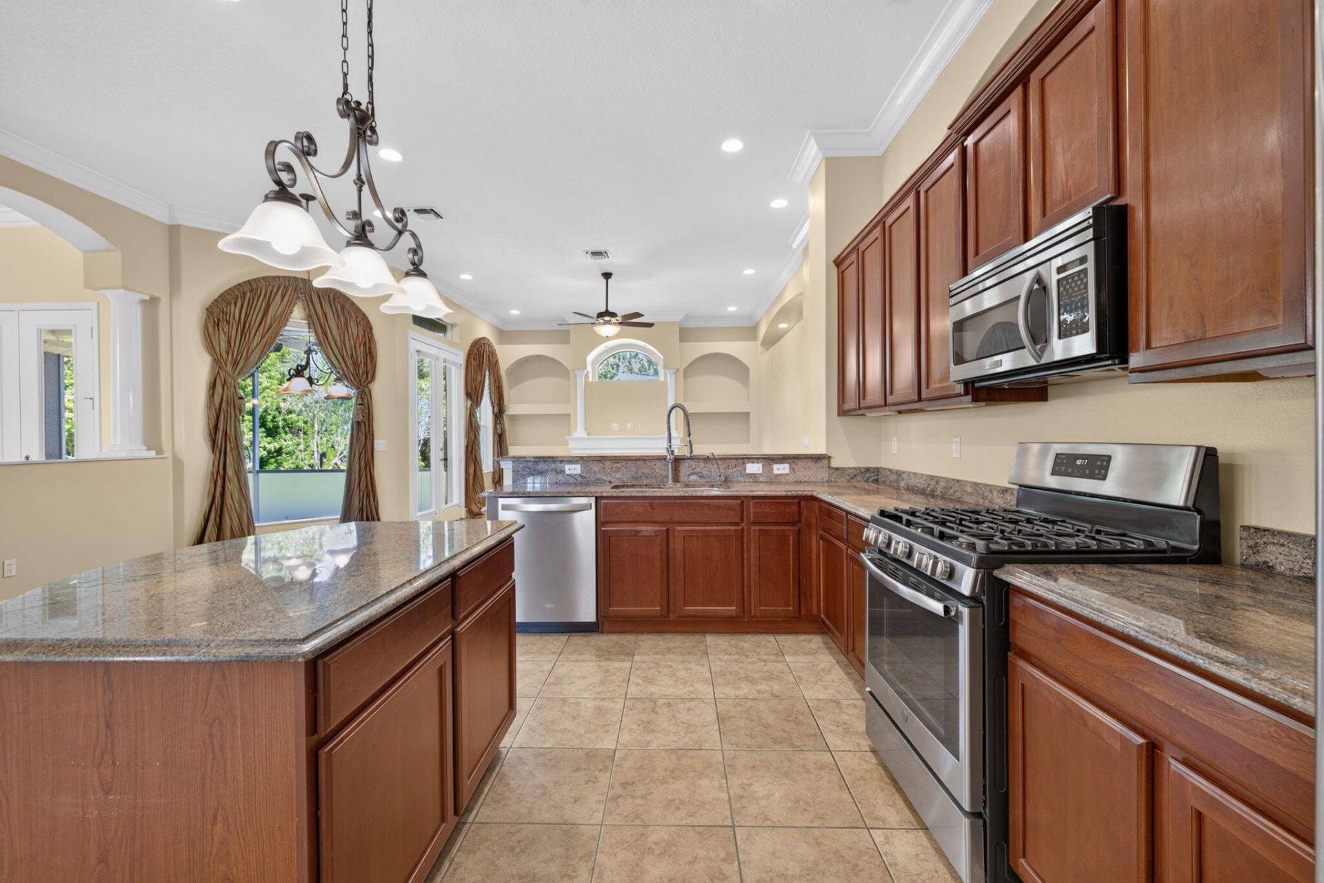 6119 NW Gause Avenue, Port Saint Lucie, FL 34986 Photo