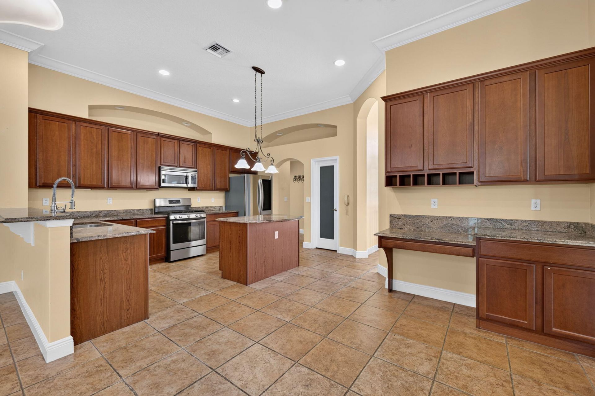 6119 NW Gause Avenue, Port Saint Lucie, FL 34986 Photo