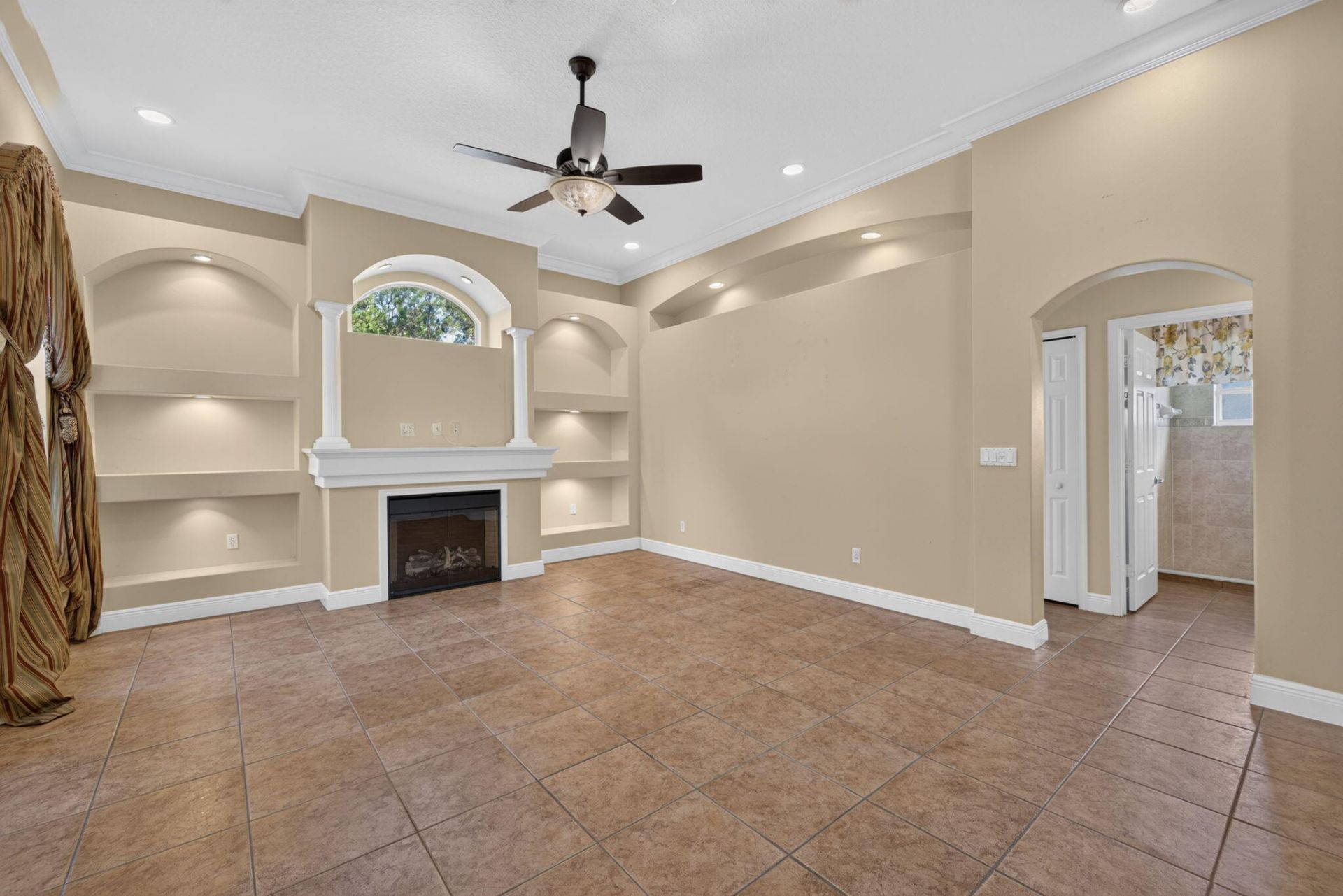 6119 NW Gause Avenue, Port Saint Lucie, FL 34986 Photo