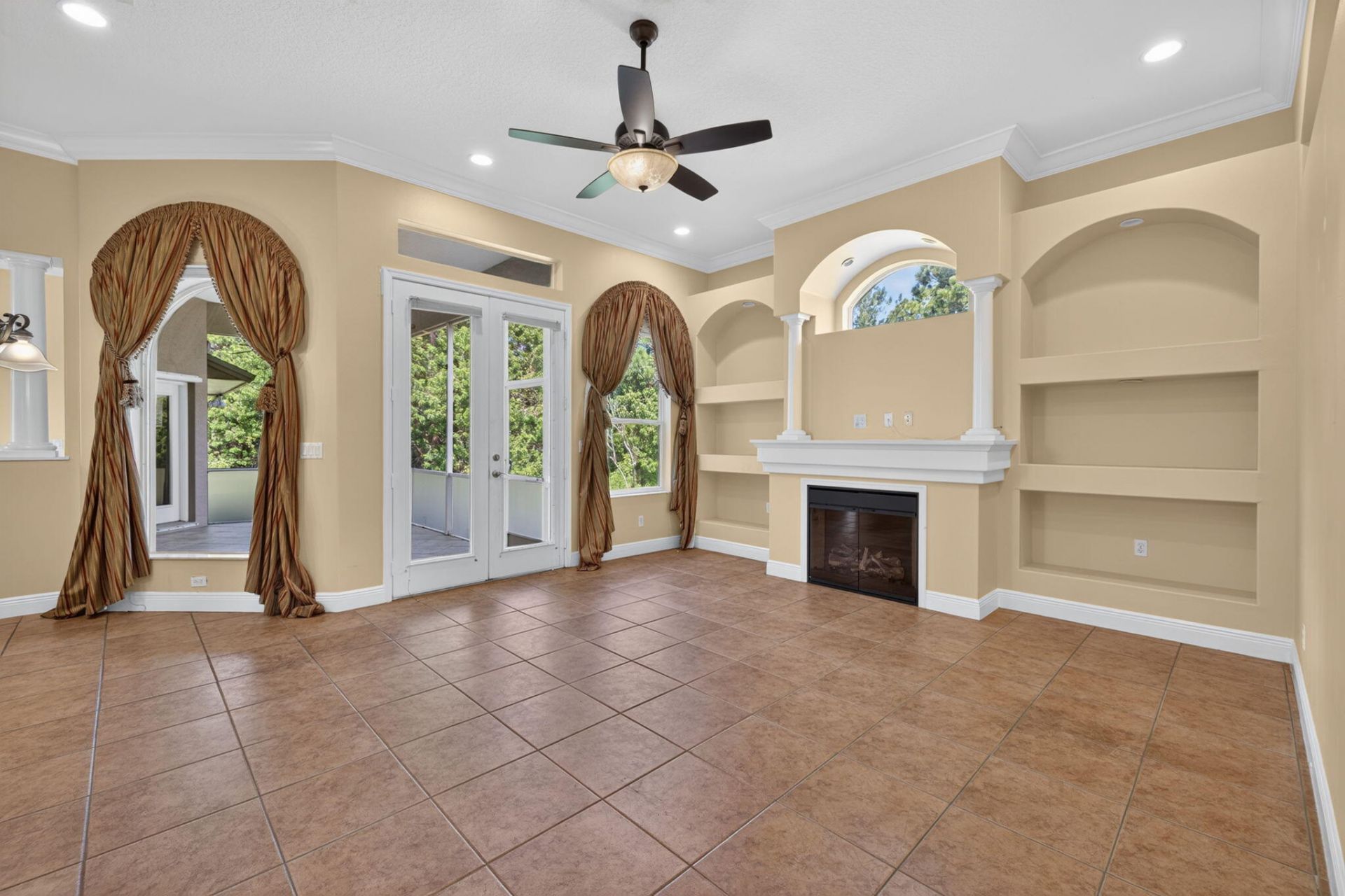 6119 NW Gause Avenue, Port Saint Lucie, FL 34986 Photo
