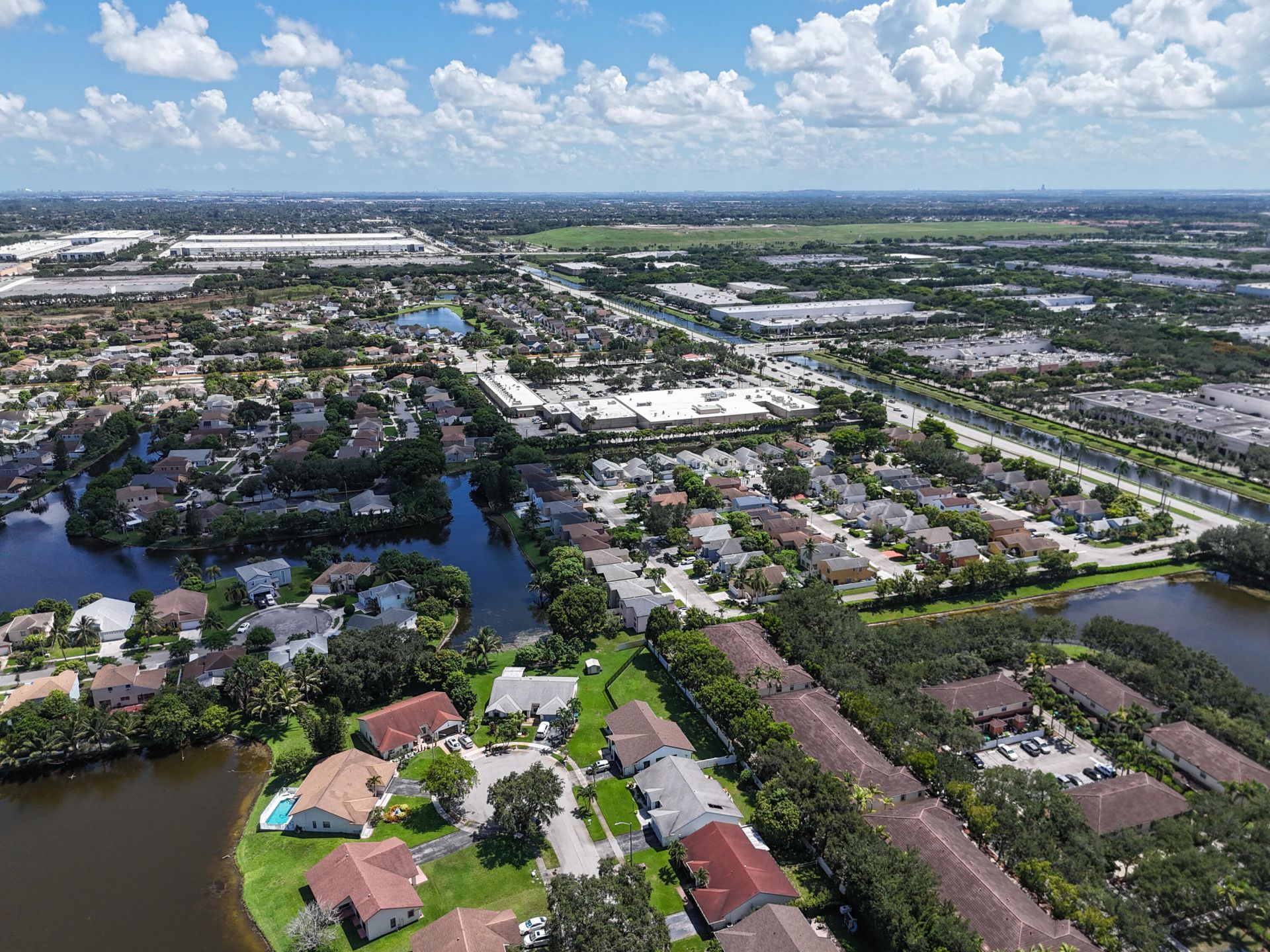 2661 Forest Drive, Miramar, FL 33025 Photo