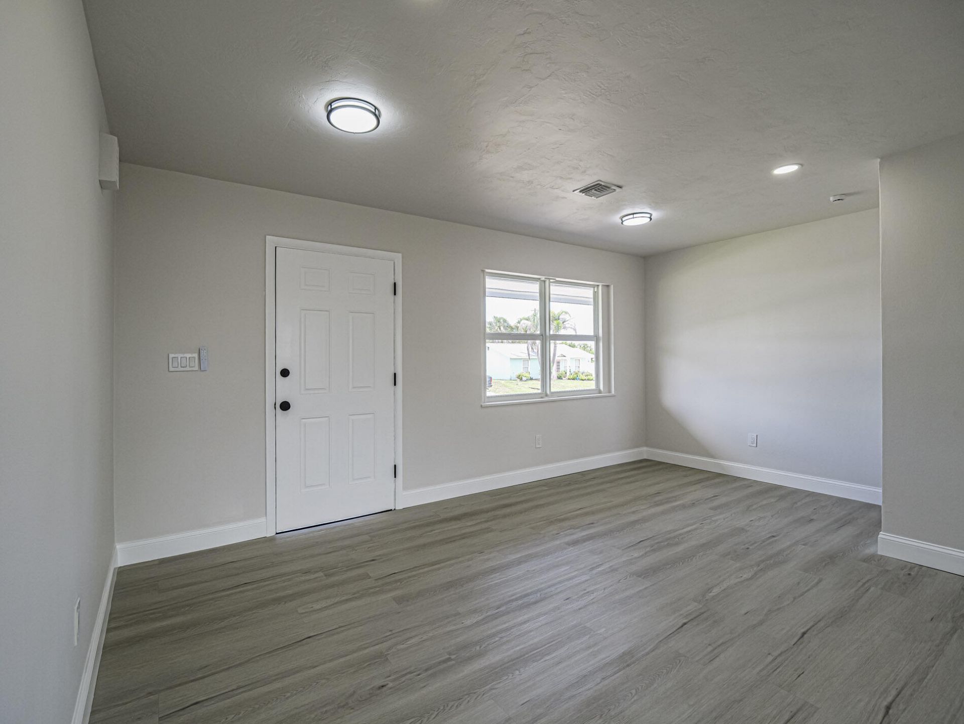 375 Manly Avenue, Sebastian, FL 32958 Photo