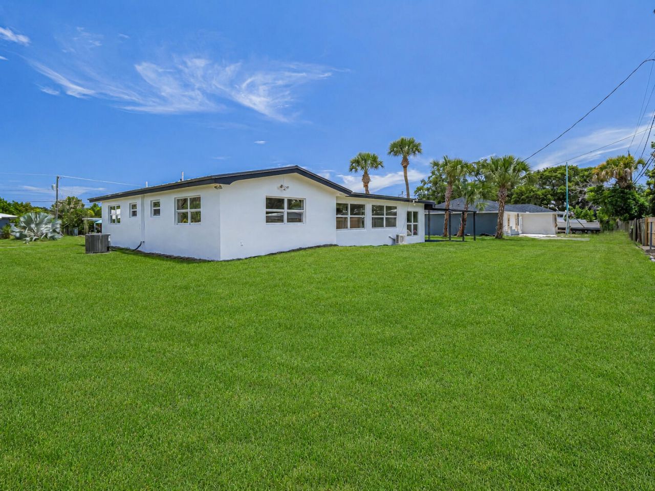 375 Manly Avenue, Sebastian, FL 32958 Photo