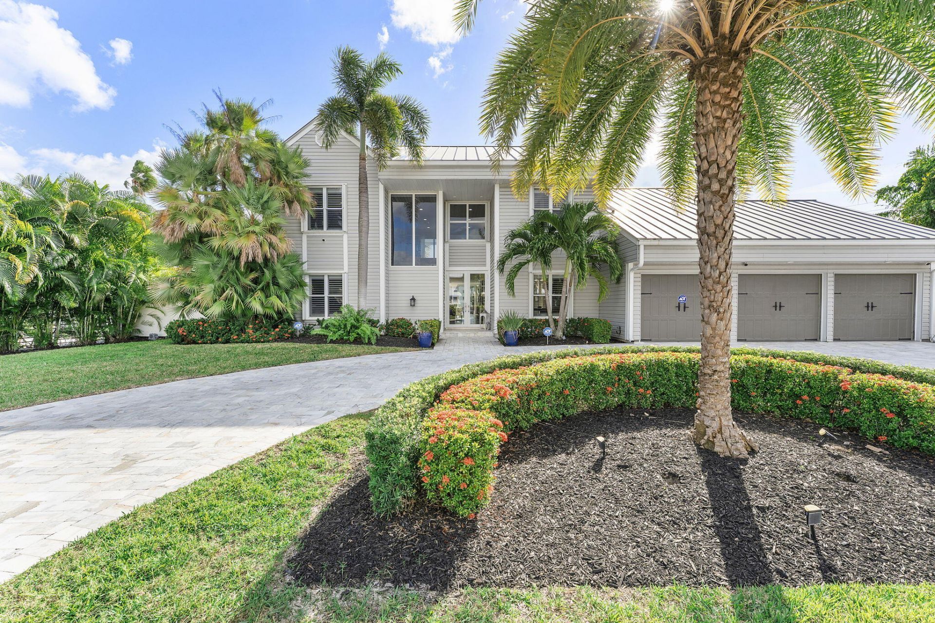 910 Jasmine Drive, Delray Beach, FL 33483 Photo
