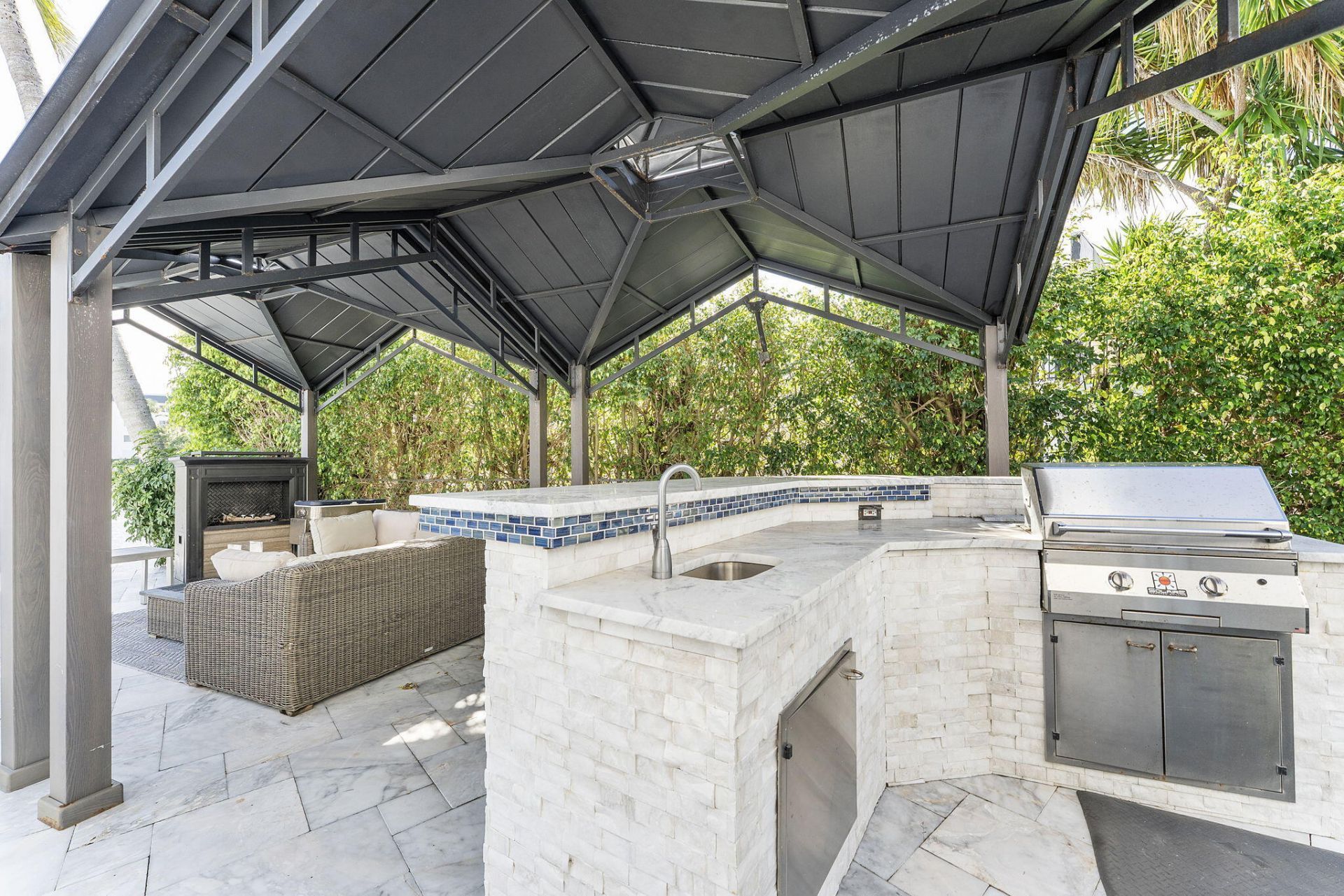 910 Jasmine Drive, Delray Beach, FL 33483 Photo