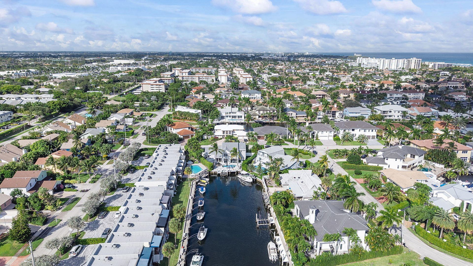 910 Jasmine Drive, Delray Beach, FL 33483 Photo
