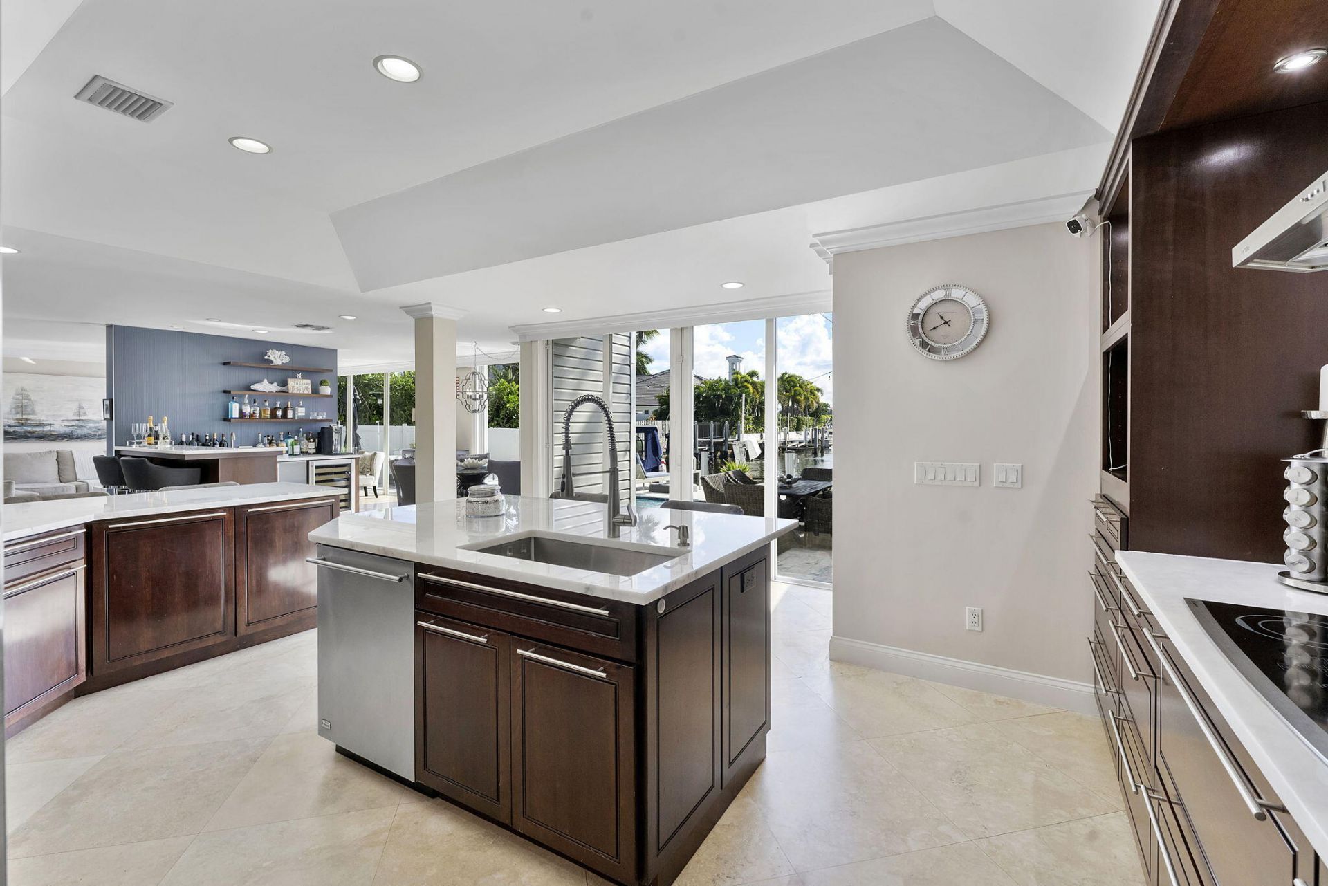 910 Jasmine Drive, Delray Beach, FL 33483 Photo