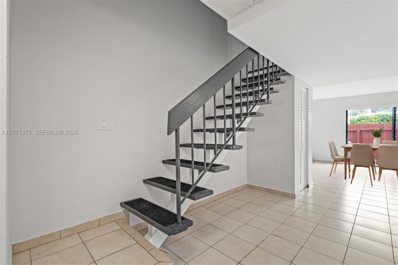 319 NW 109th Ave , Unit 3B, Miami, FL 33172 Photo