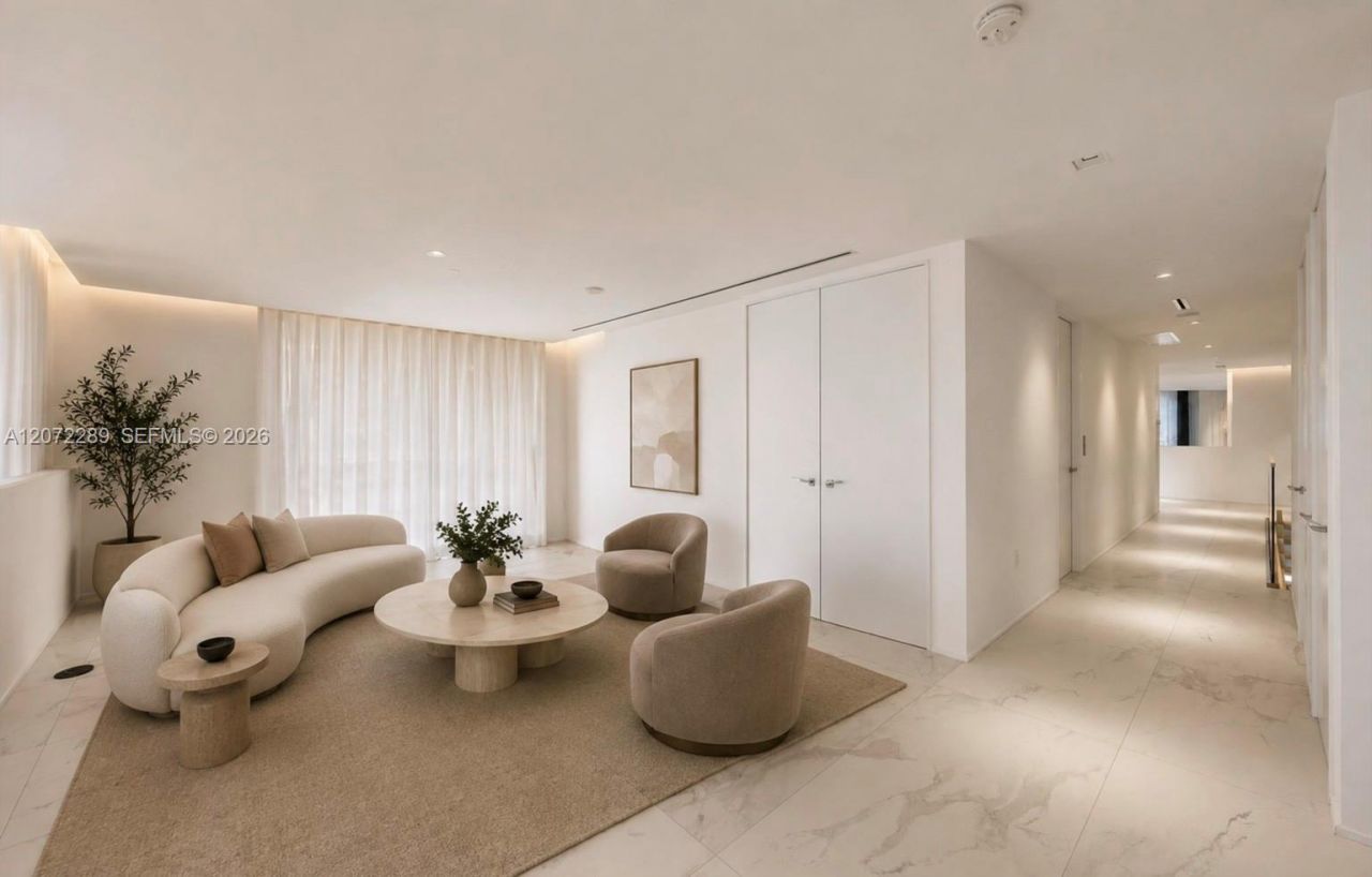1000 Biscayne Blvd, Unit Town House, Miami, FL 33132 Photo
