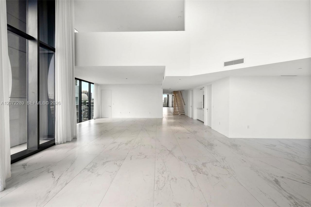 1000 Biscayne Blvd, Unit Town House, Miami, FL 33132 Photo
