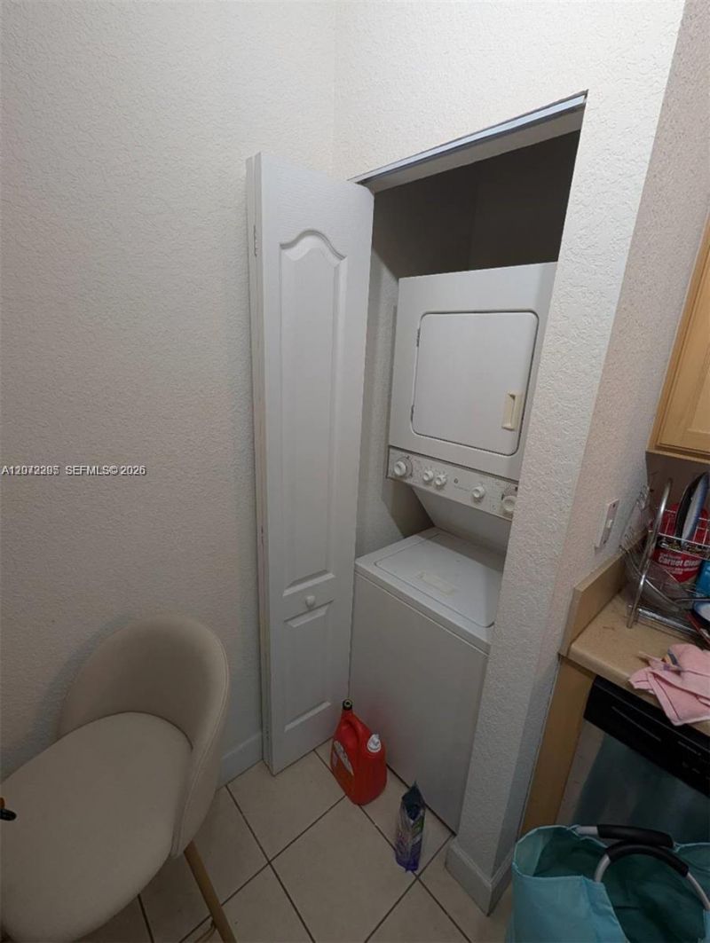 6001 SW 70th St, Unit 620, South Miami, FL 33143 Photo