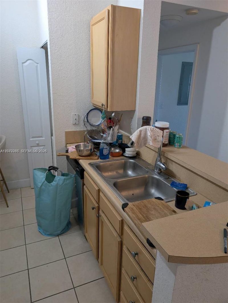 6001 SW 70th St, Unit 620, South Miami, FL 33143 Photo