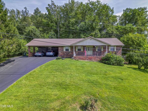 108 Cedar Grove Road, Johnson City, TN 37601