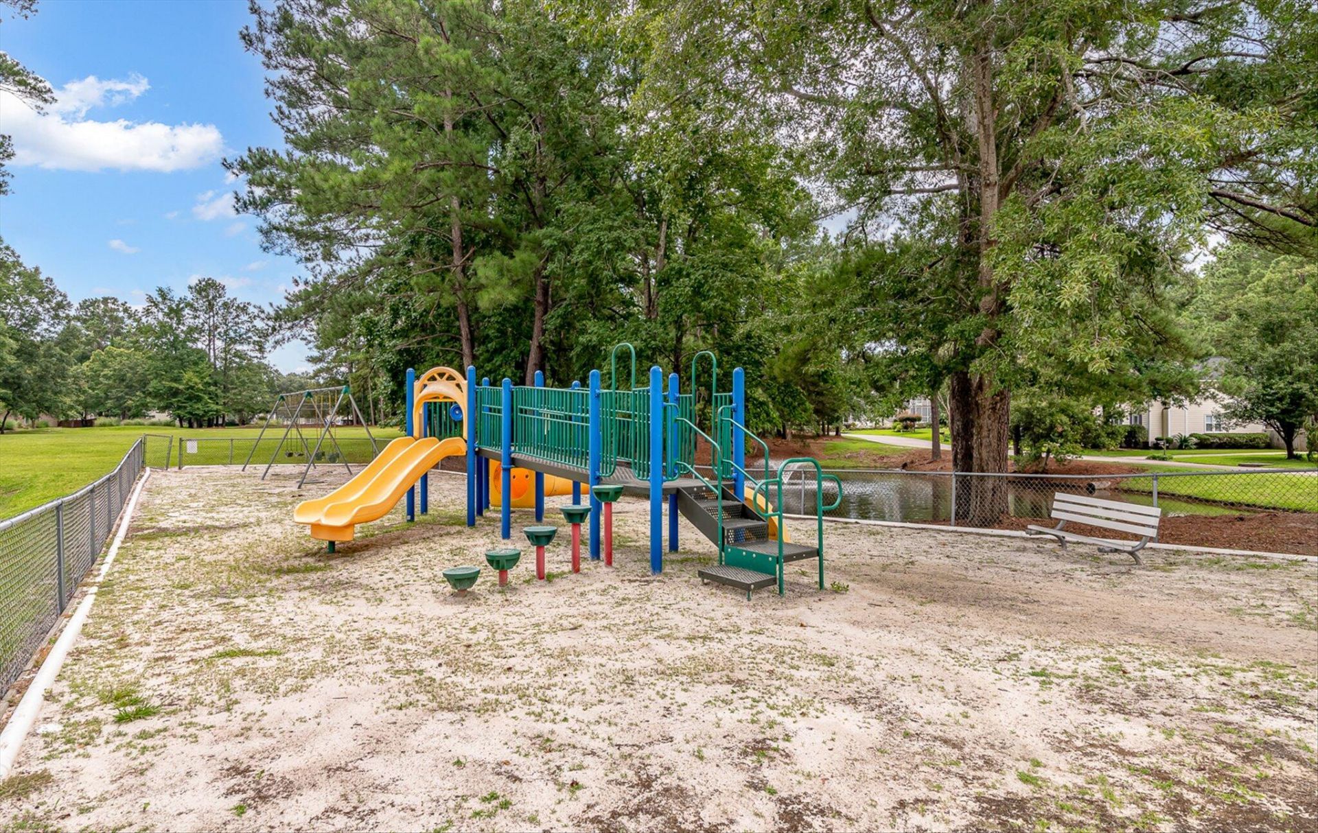 7935 Edgebrook Circle Photo 27