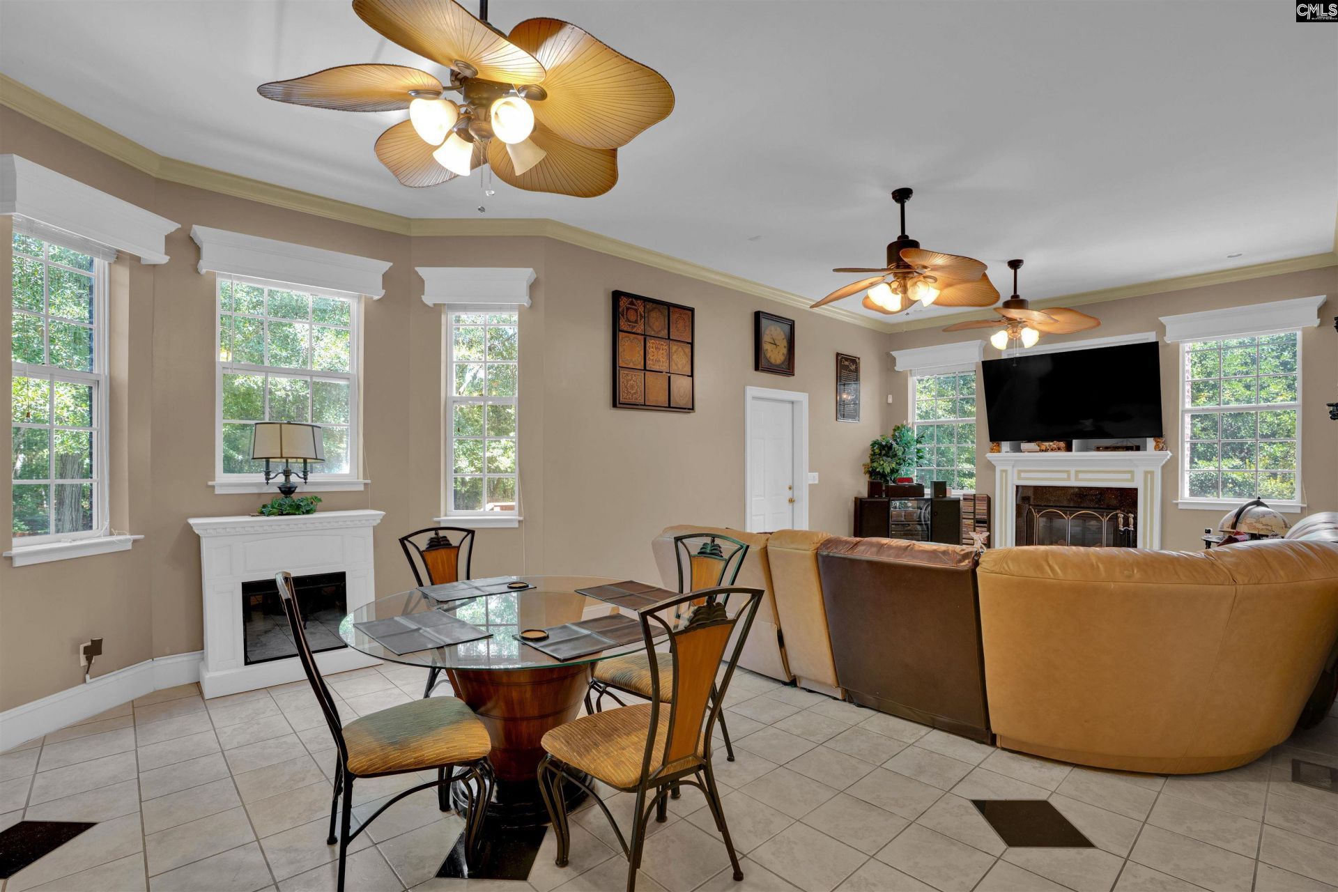 333 Nina Lee Drive  Photo 14