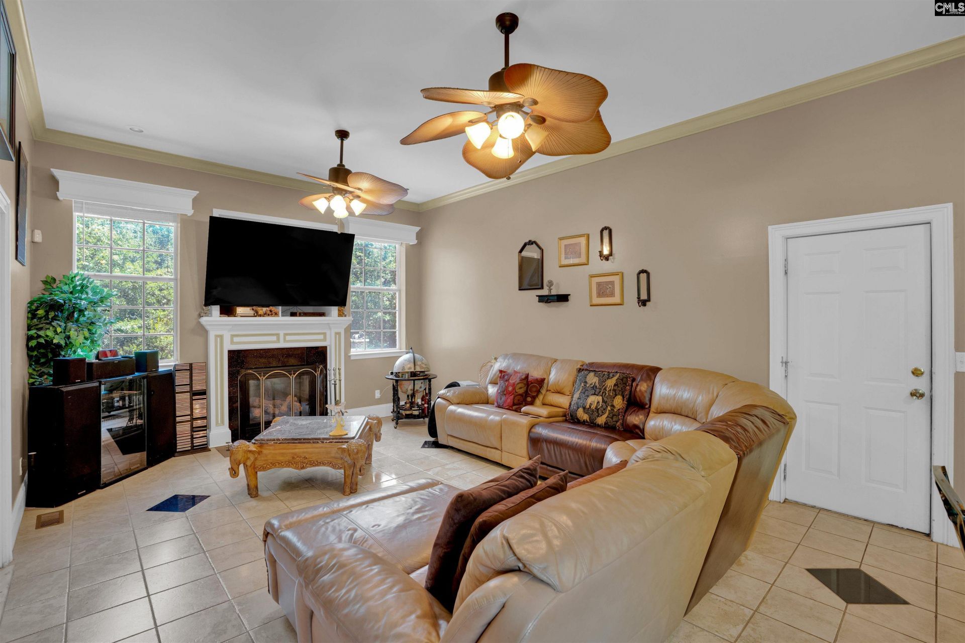 333 Nina Lee Drive  Photo 15