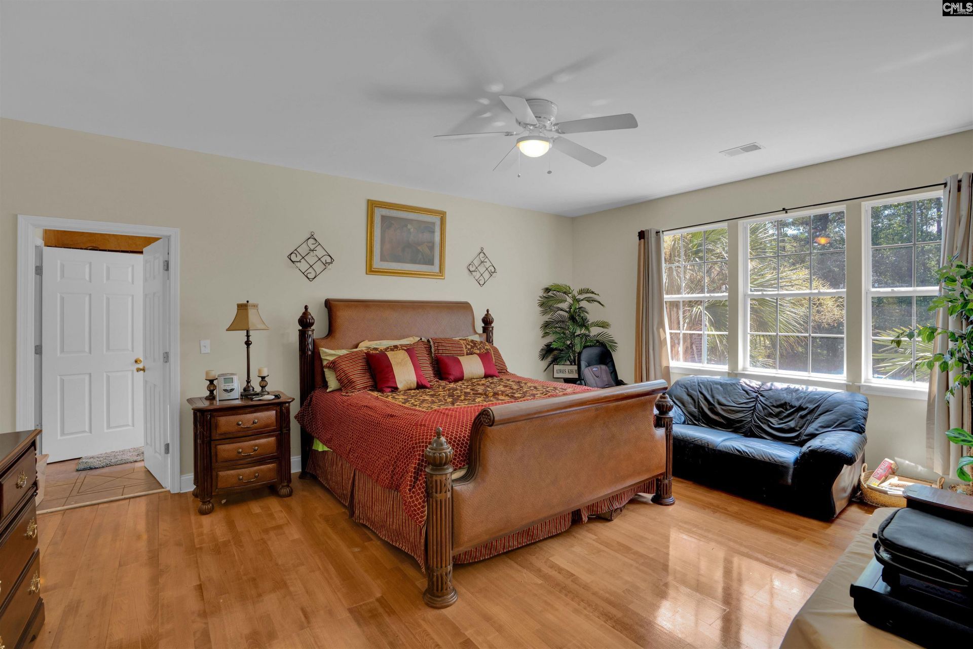 333 Nina Lee Drive  Photo 17