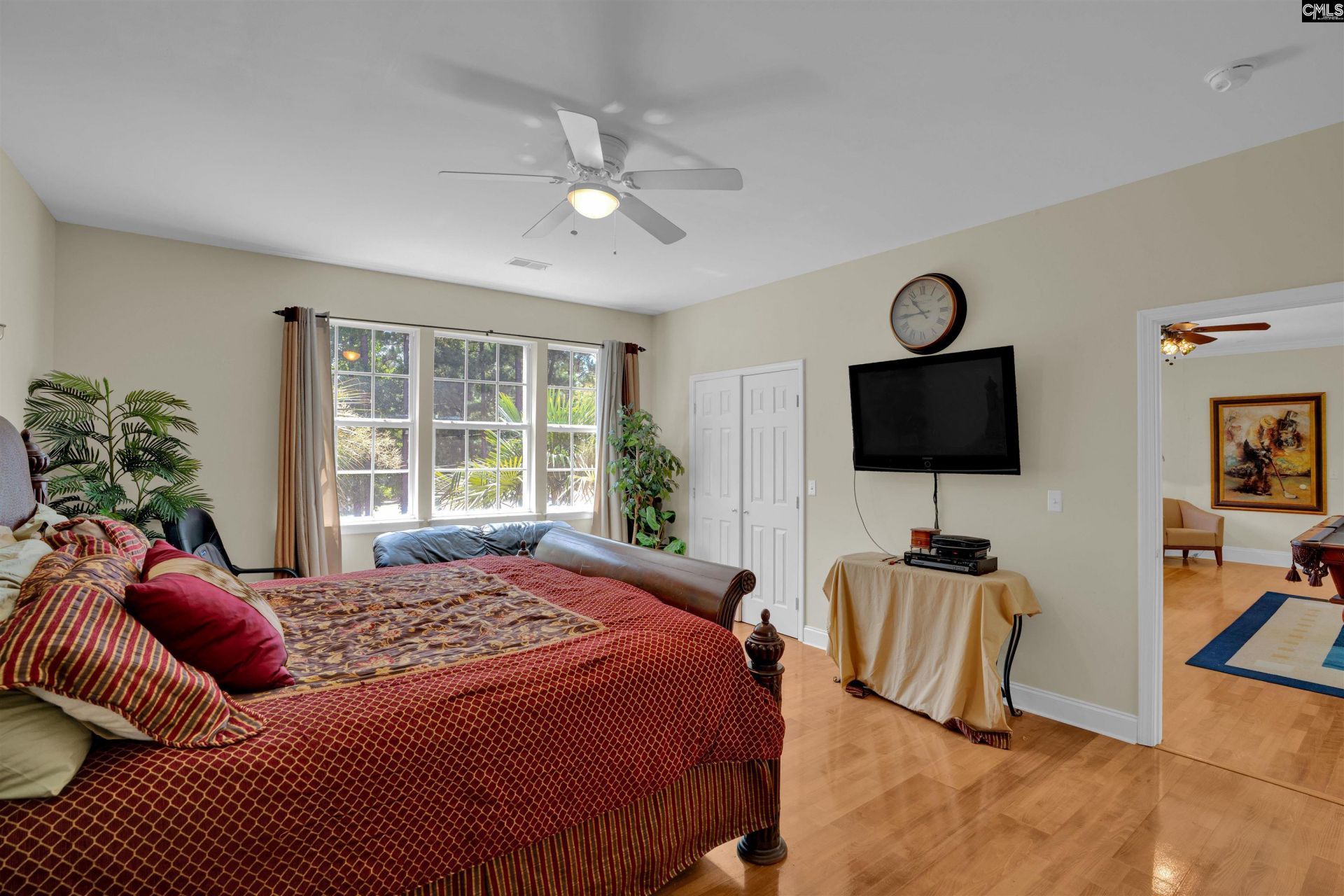 333 Nina Lee Drive  Photo 18