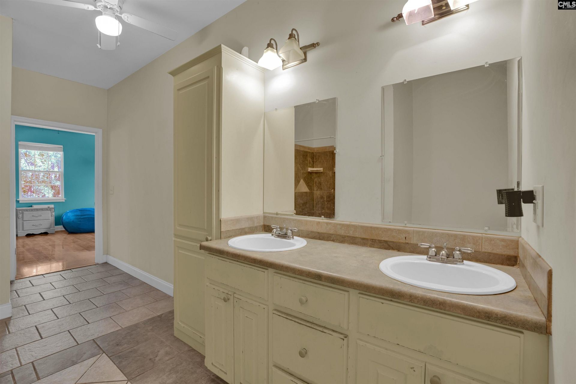 333 Nina Lee Drive  Photo 23