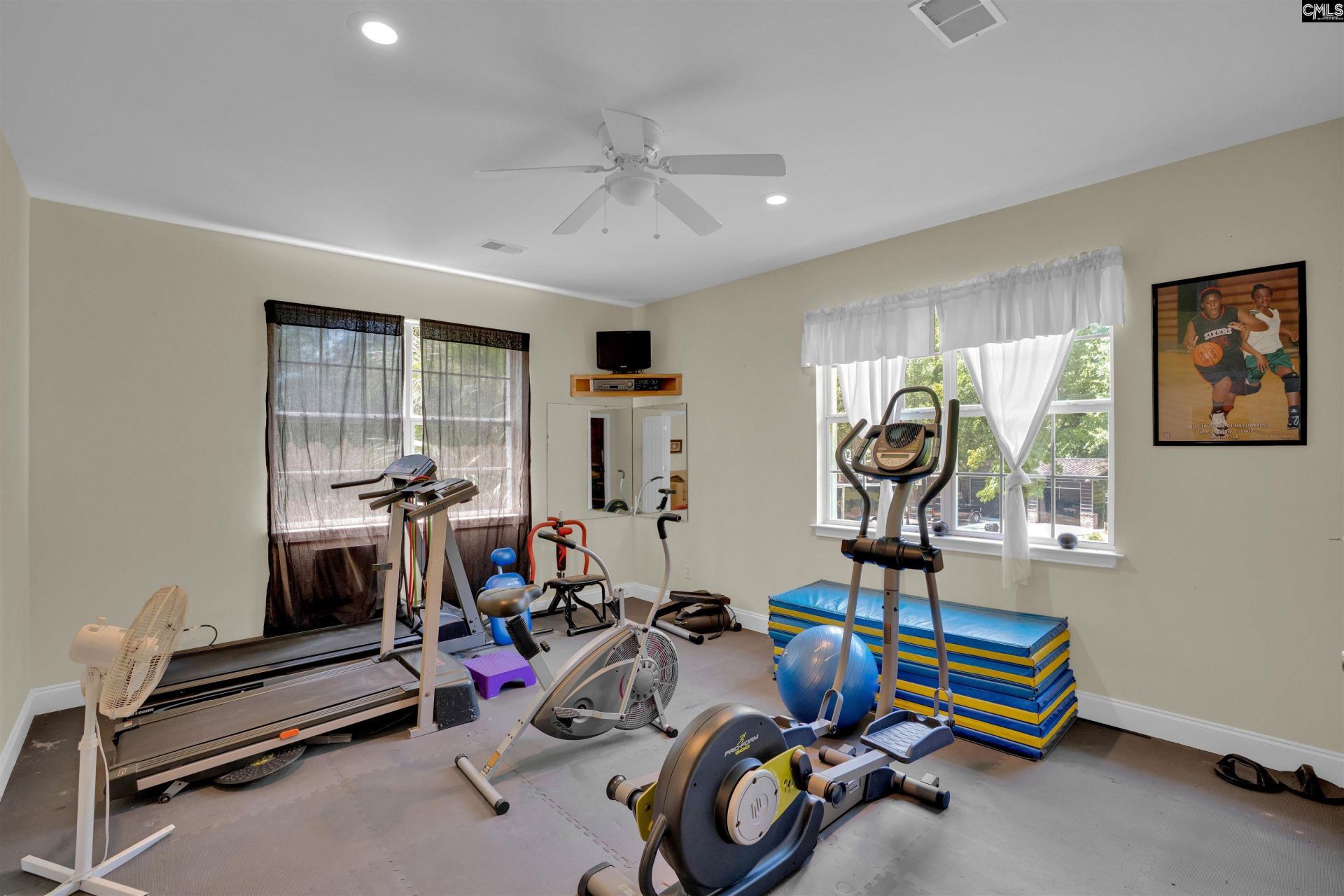 333 Nina Lee Drive  Photo 34