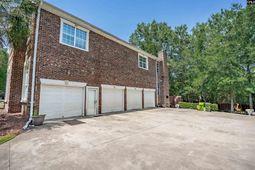 333 Nina Lee Drive  photo 4