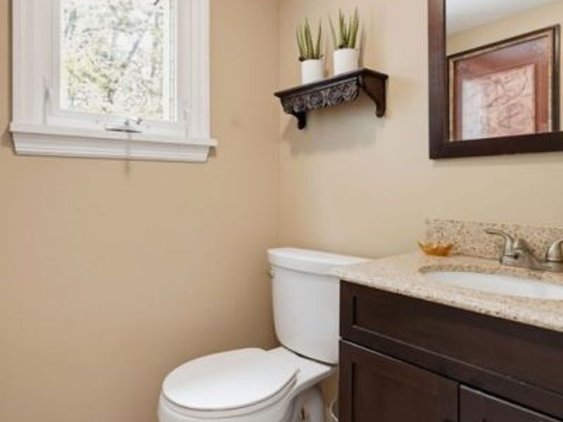 2241 Maplewood Road , Cleveland Heights, OH 44118 Photo 18
