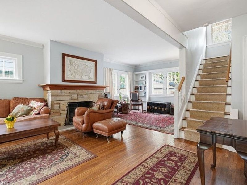 2241 Maplewood Road , Cleveland Heights, OH 44118 Photo 9