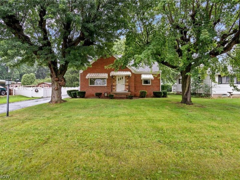 4630 Cleveland Avenue S, Canton, OH 44707 Photo 1