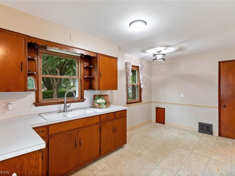 4630 Cleveland Avenue S, Canton, OH 44707 Photo 11