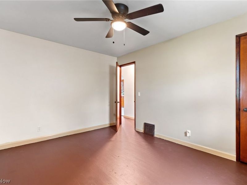 4630 Cleveland Avenue S, Canton, OH 44707 Photo 13