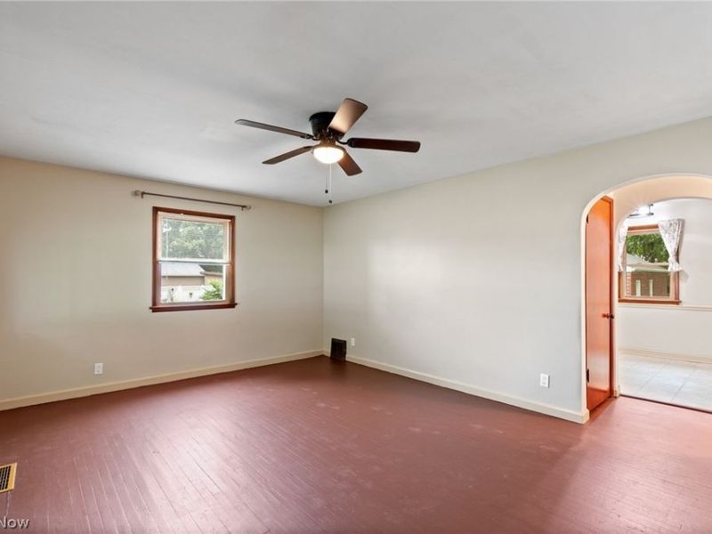 4630 Cleveland Avenue S, Canton, OH 44707 Photo 4