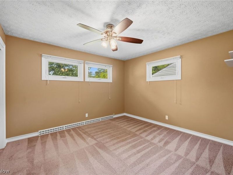 5839 Lake Road , Mentor on the Lake, OH 44060 Photo 19