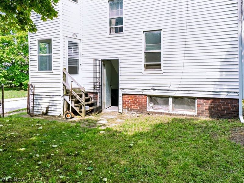 14002 Idarose Avenue, Cleveland, OH 44110 Photo 26